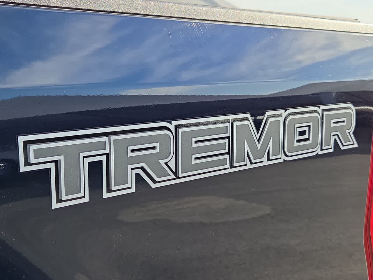 Thumbnail: 2022 Ford Econoline - 11