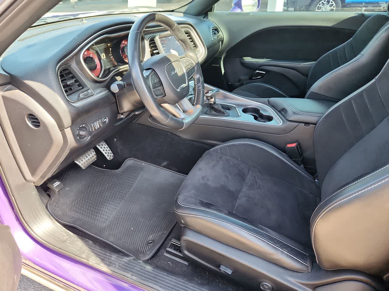 Thumbnail: 2019 Dodge Challenger - 10