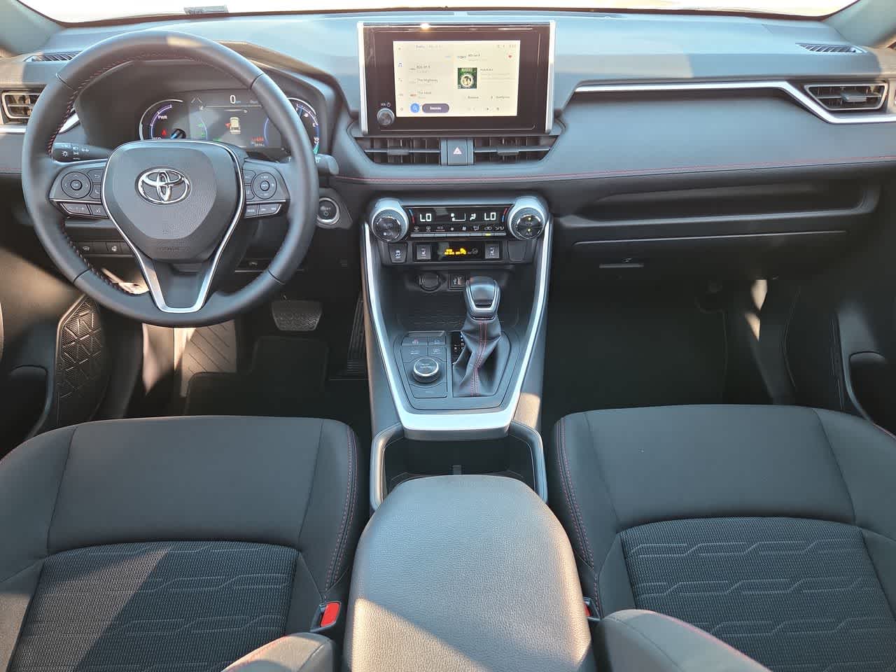 Thumbnail: 2025 Toyota RAV4 - 14