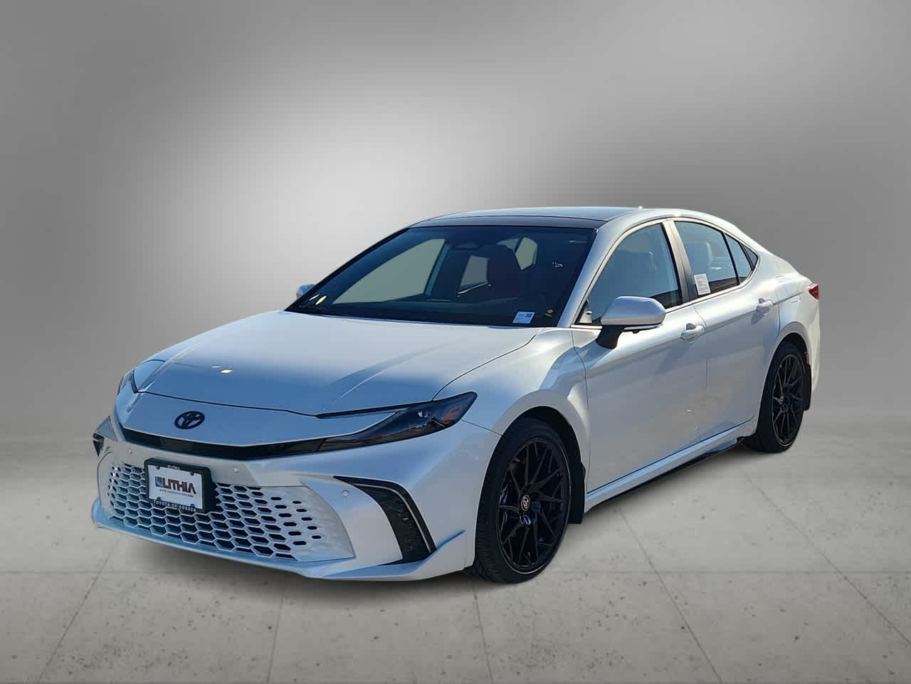 Thumbnail: 2026 Toyota Camry - 4