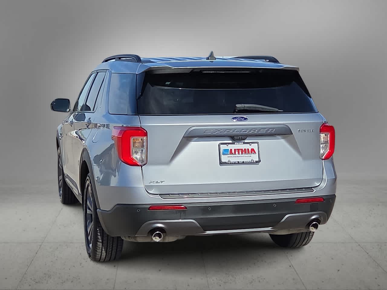Thumbnail: 2023 Ford Explorer - 7