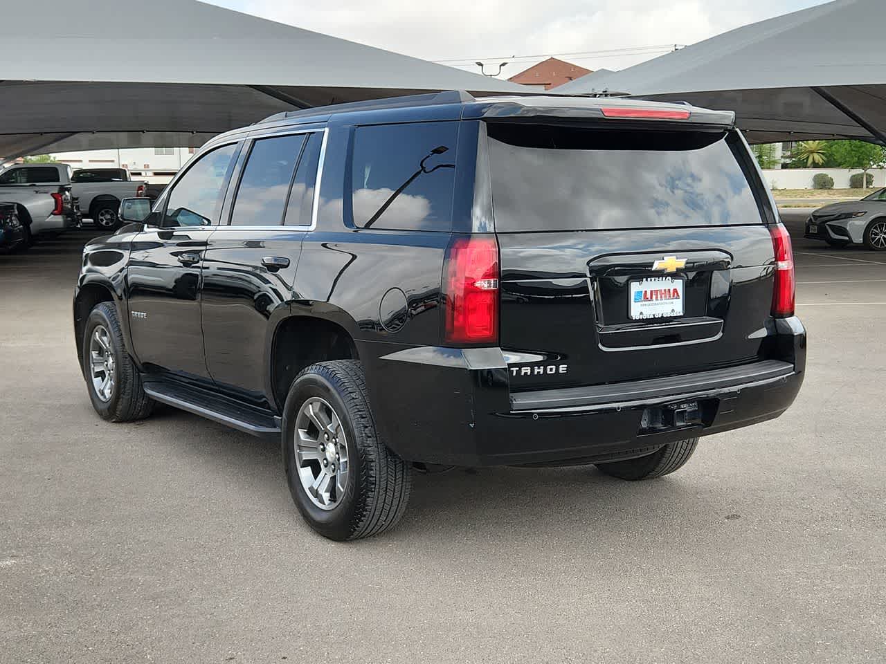 Thumbnail: 2018 Chevrolet Tahoe - 12