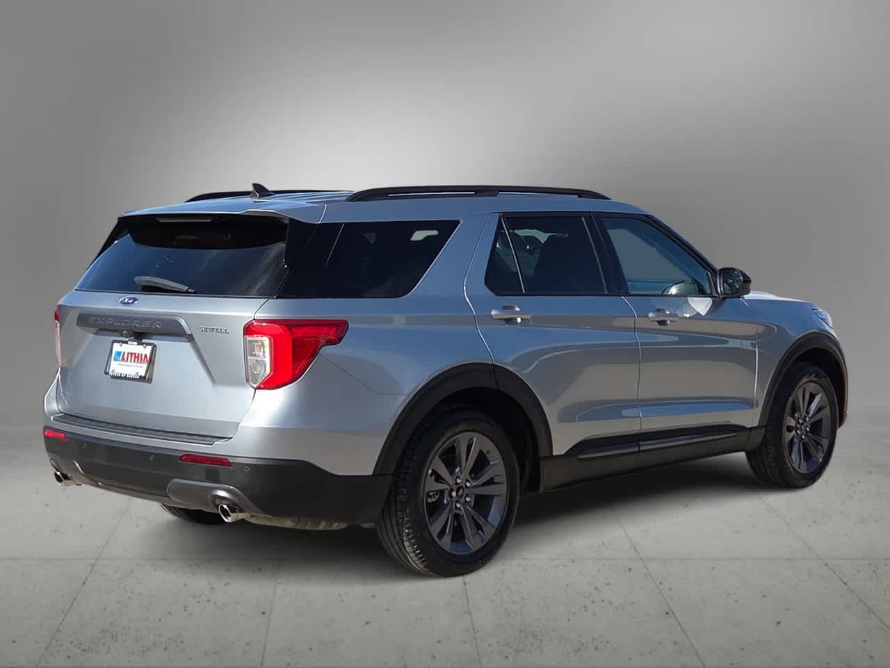 Thumbnail: 2023 Ford Explorer - 8