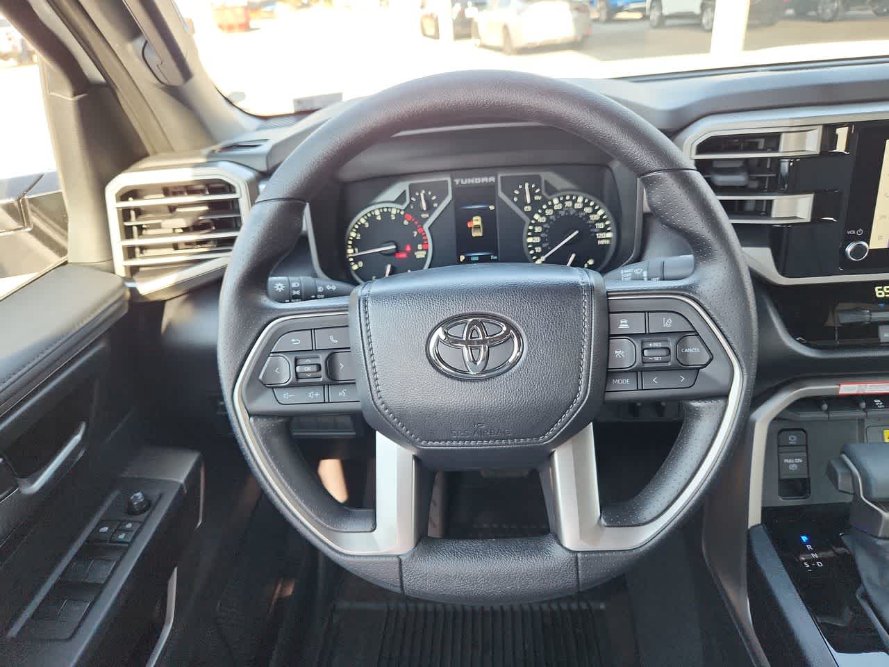 Thumbnail: 2025 Toyota Tundra - 19