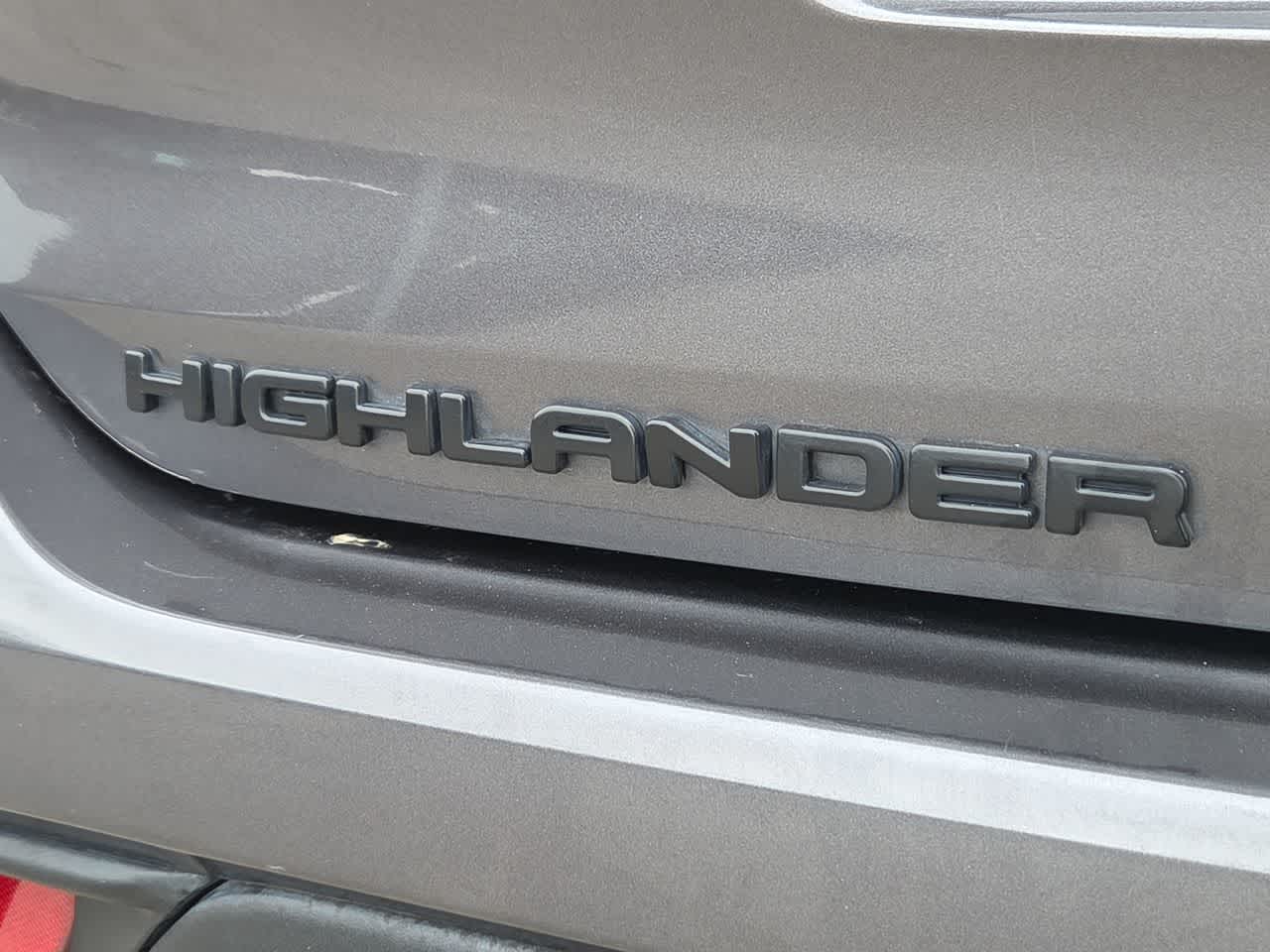 Thumbnail: 2023 Toyota Highlander - 11