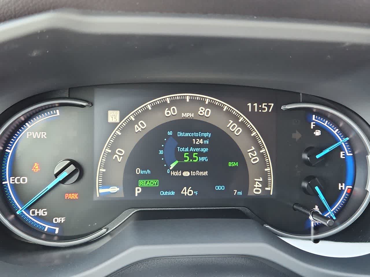 Thumbnail: 2025 Toyota RAV4 - 22