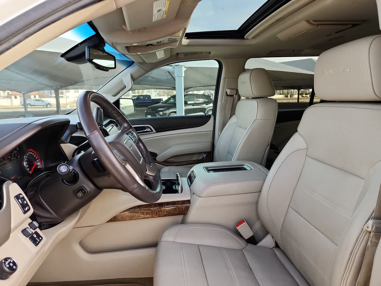 2015 GMC Yukon XL Denali 19