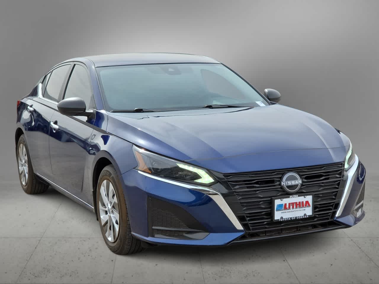 Thumbnail: 2024 Nissan Altima - 3