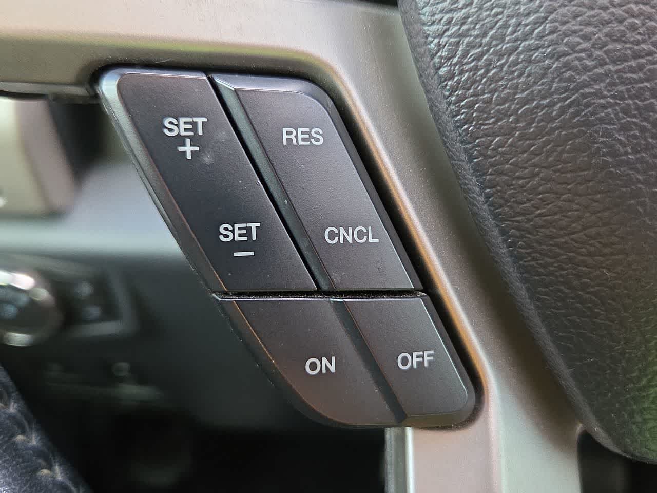 Thumbnail: 2022 Ford Econoline - 23