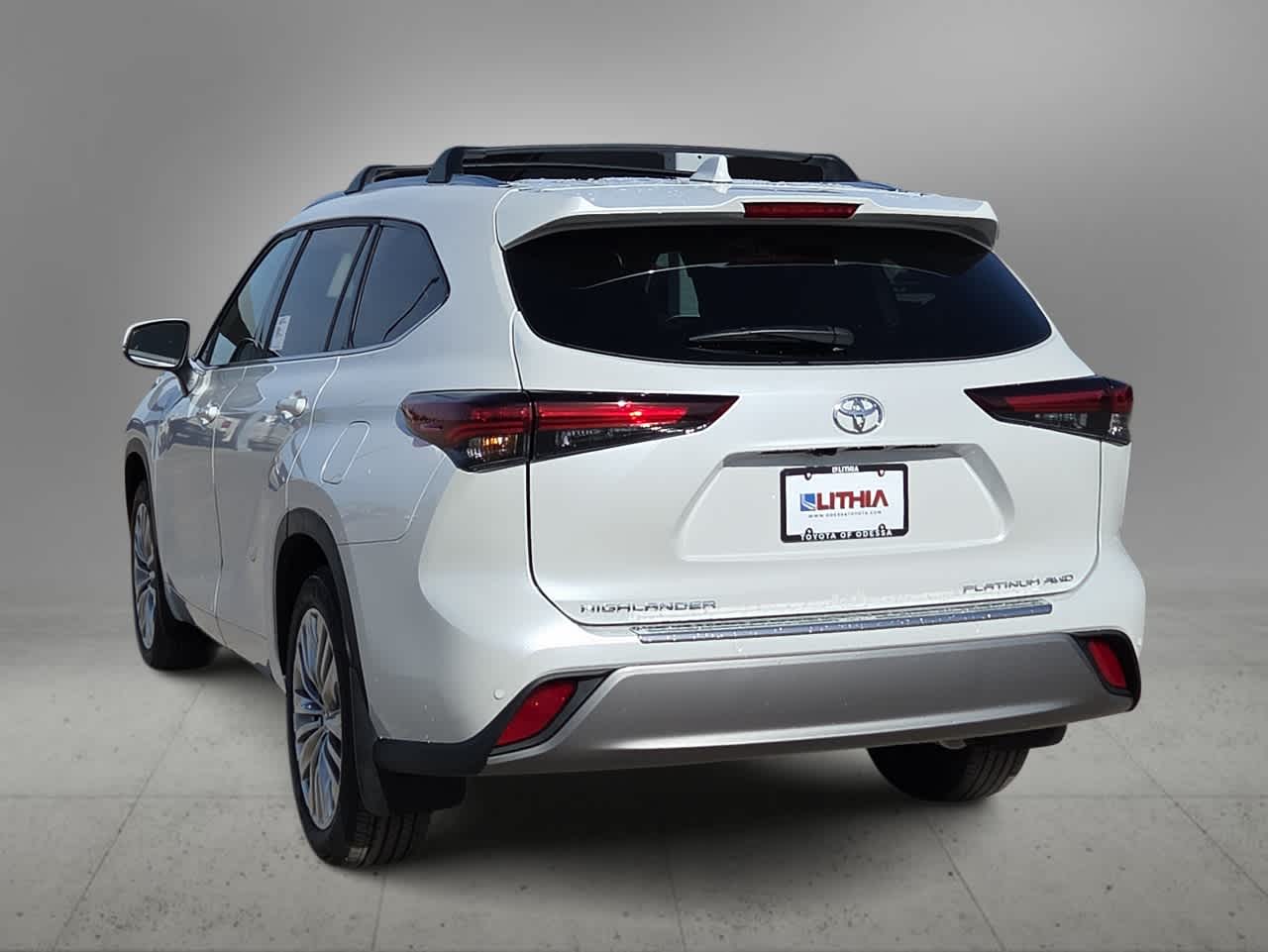 Thumbnail: 2026 Toyota Highlander - 7