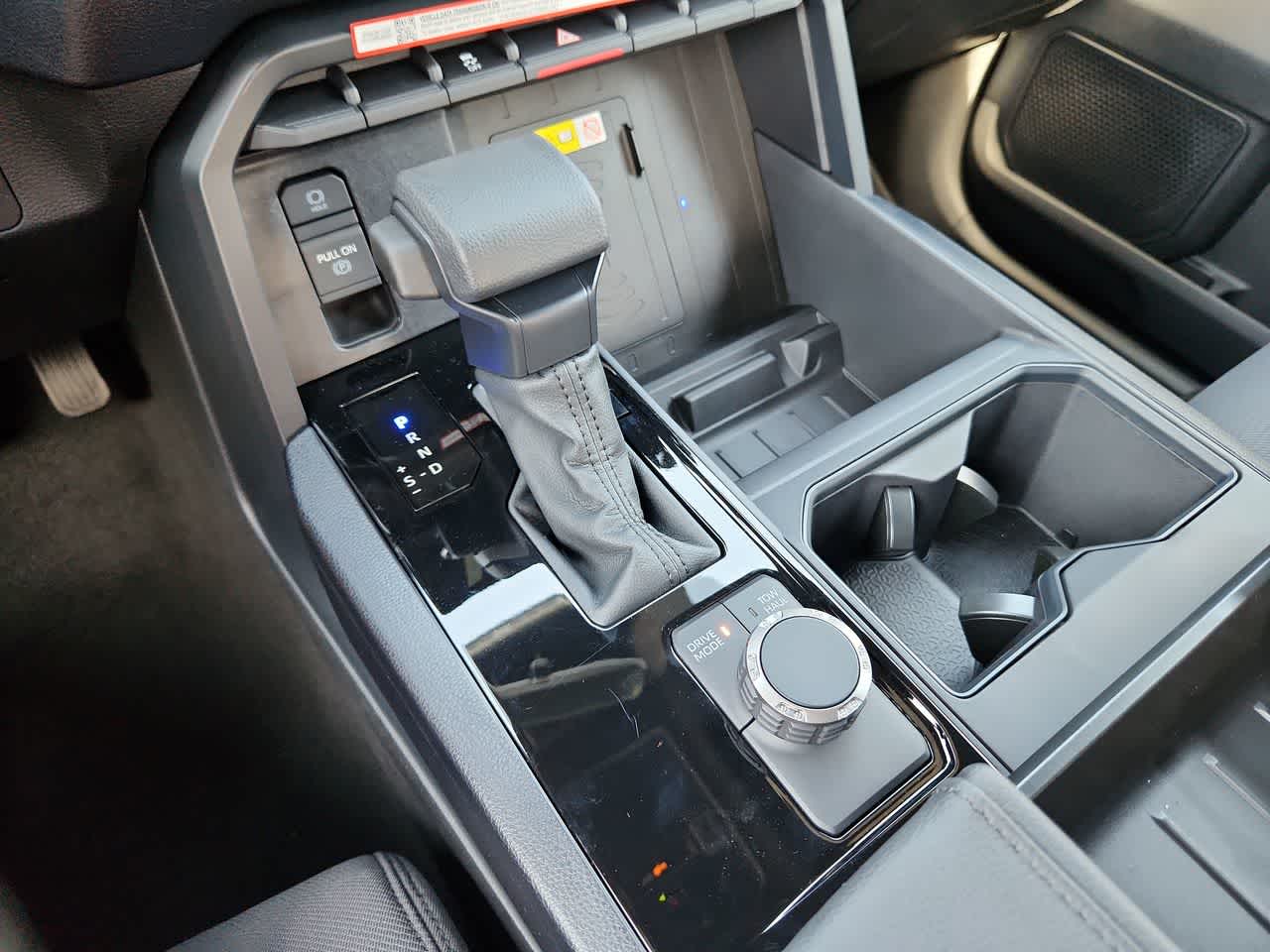 Thumbnail: 2025 Toyota Tundra - 21