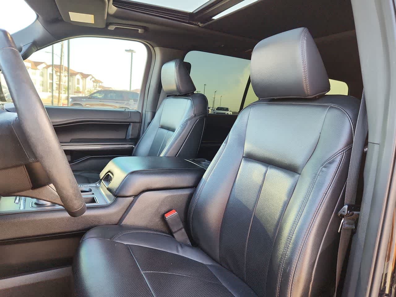 Thumbnail: 2021 Ford Expedition - 15