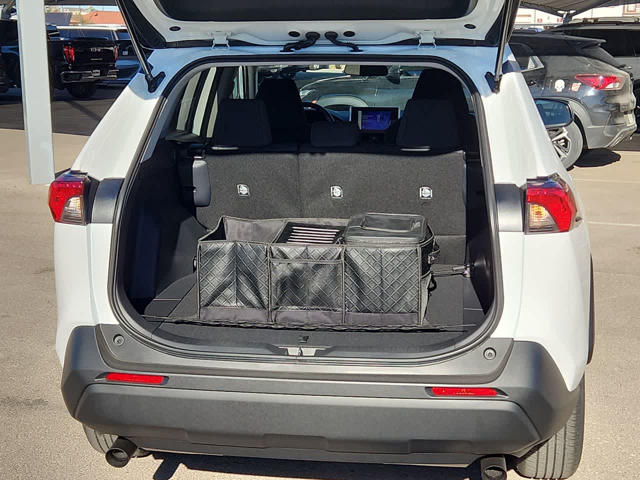 Thumbnail: 2025 Toyota RAV4 - 24