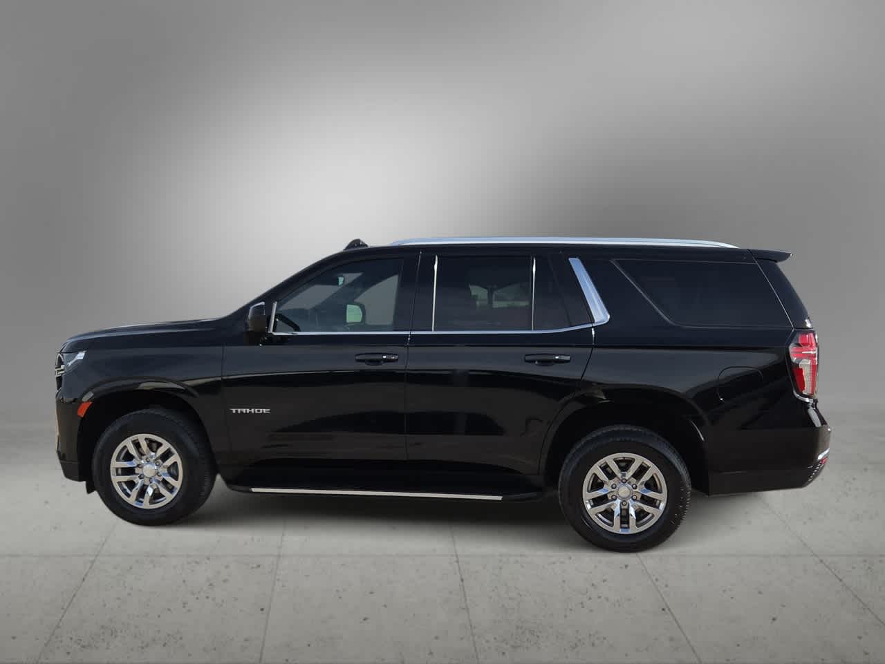 Thumbnail: 2021 Chevrolet Tahoe - 5