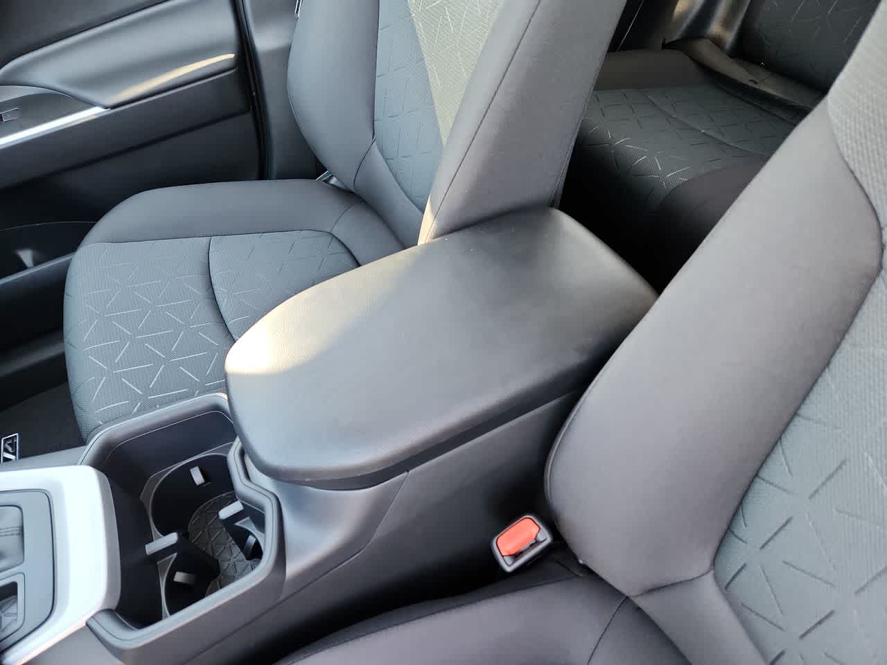 Thumbnail: 2025 Toyota RAV4 - 20