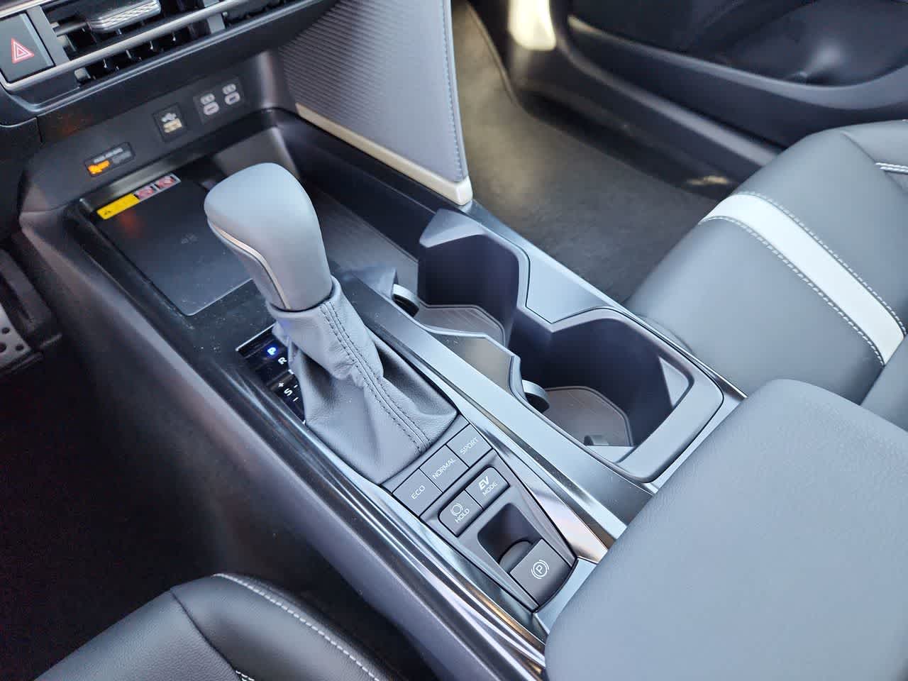 Thumbnail: 2026 Toyota Camry - 21