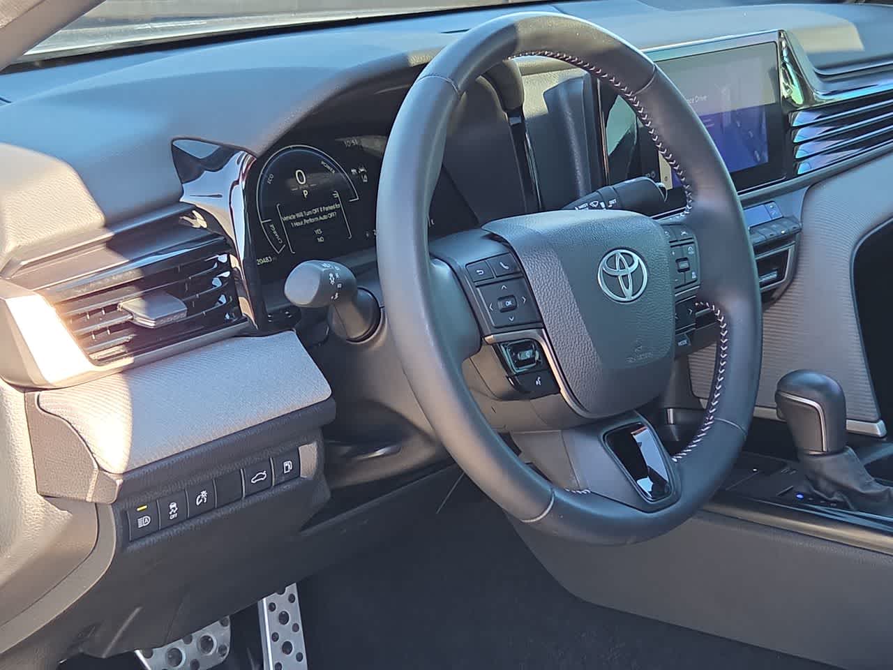 Thumbnail: 2025 Toyota Camry - 10