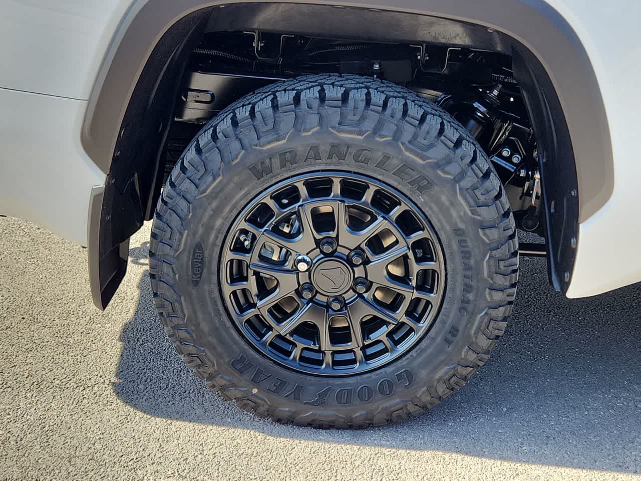 Thumbnail: 2025 Toyota Tundra - 12
