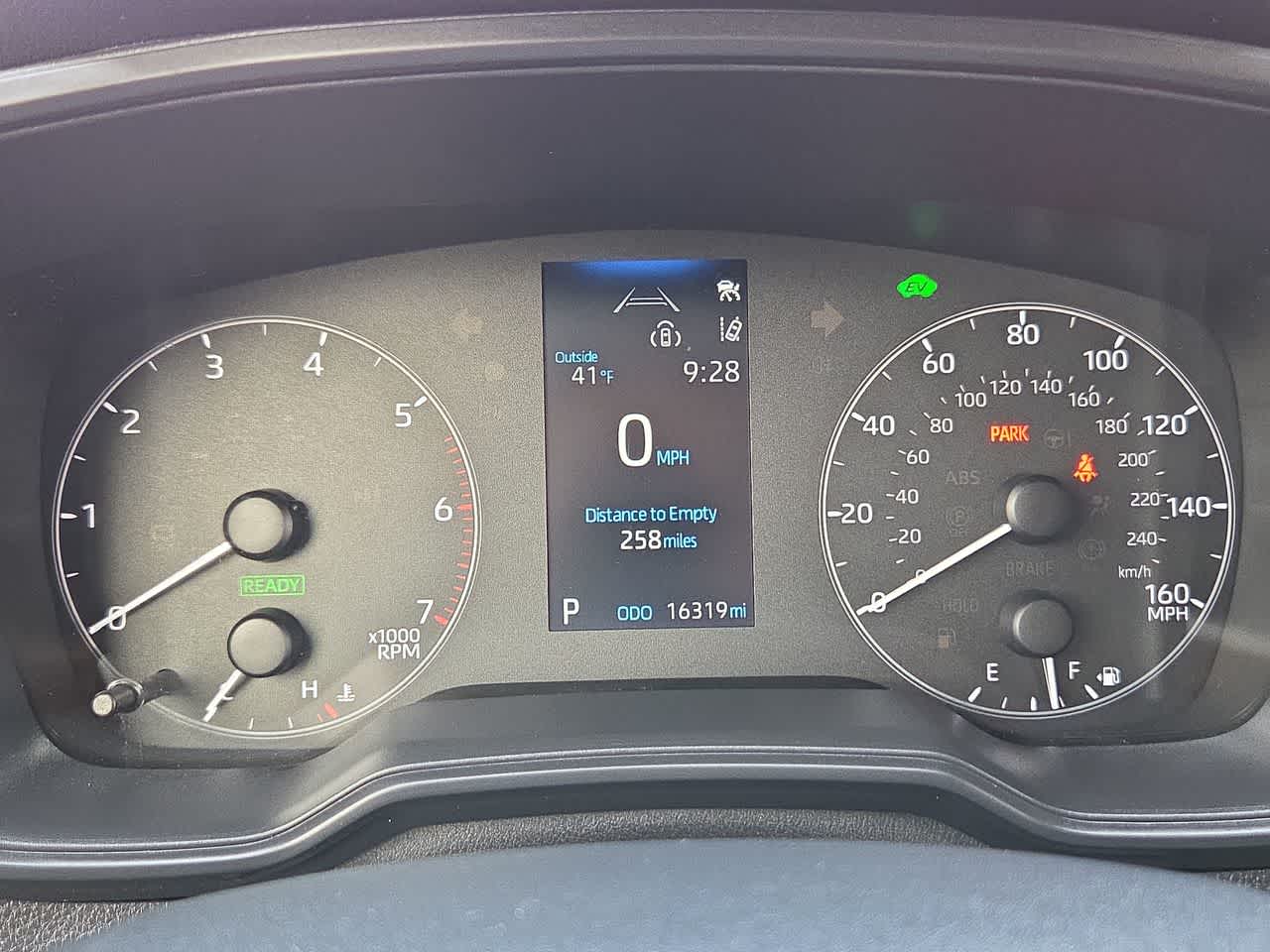 Thumbnail: 2025 Toyota Corolla - 21