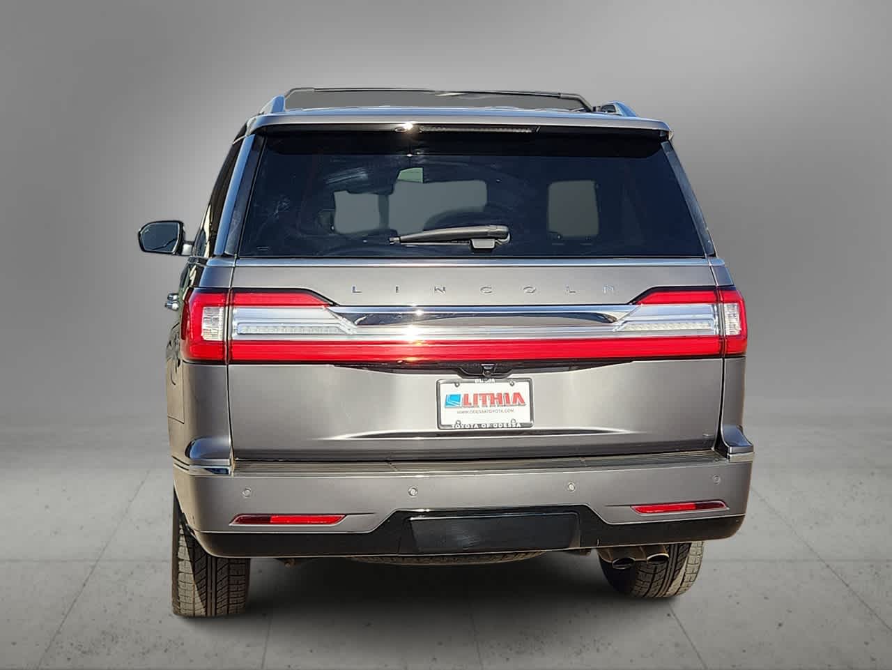 Thumbnail: 2021 Lincoln Navigator - 7