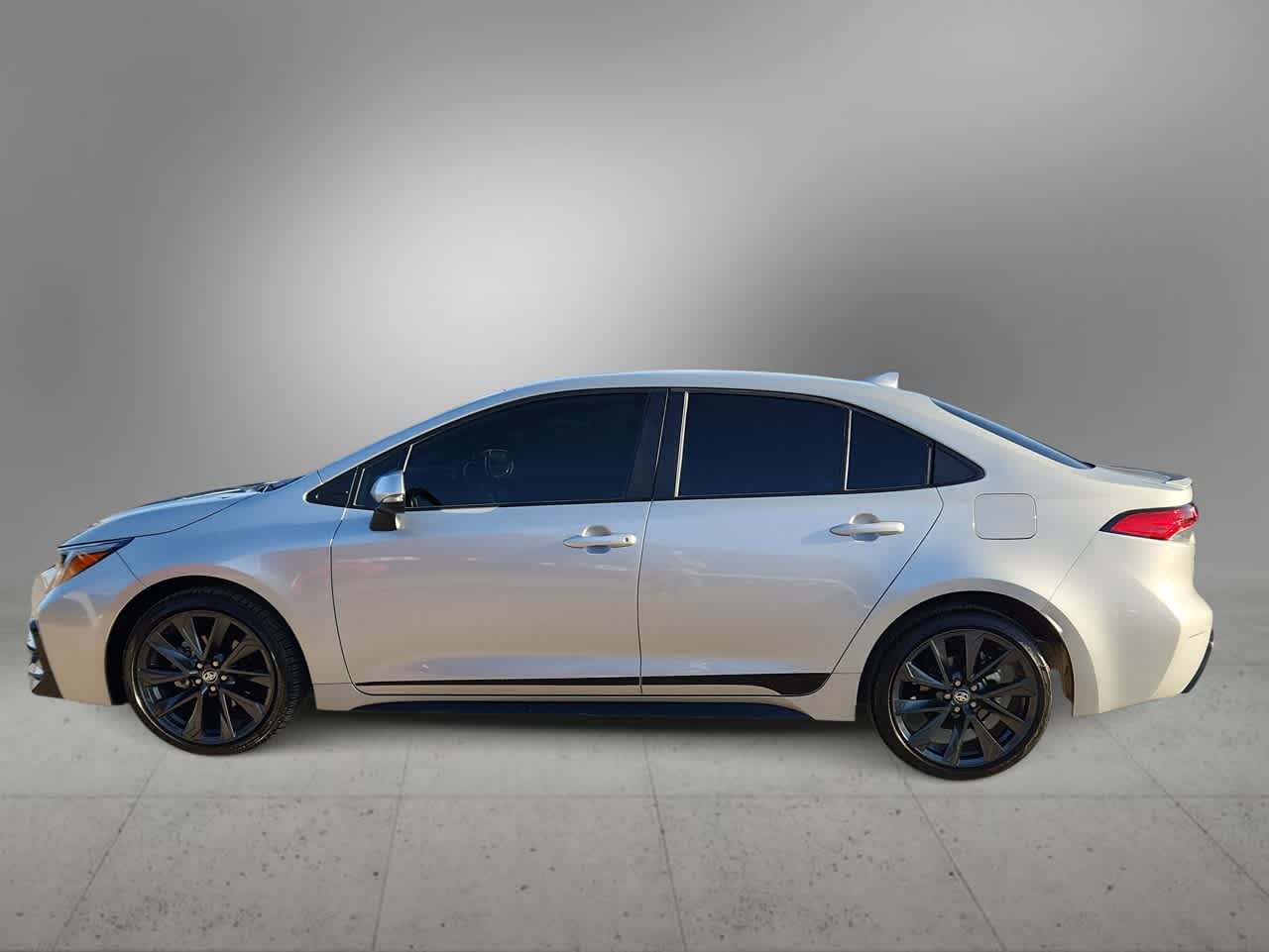 Thumbnail: 2025 Toyota Corolla - 5