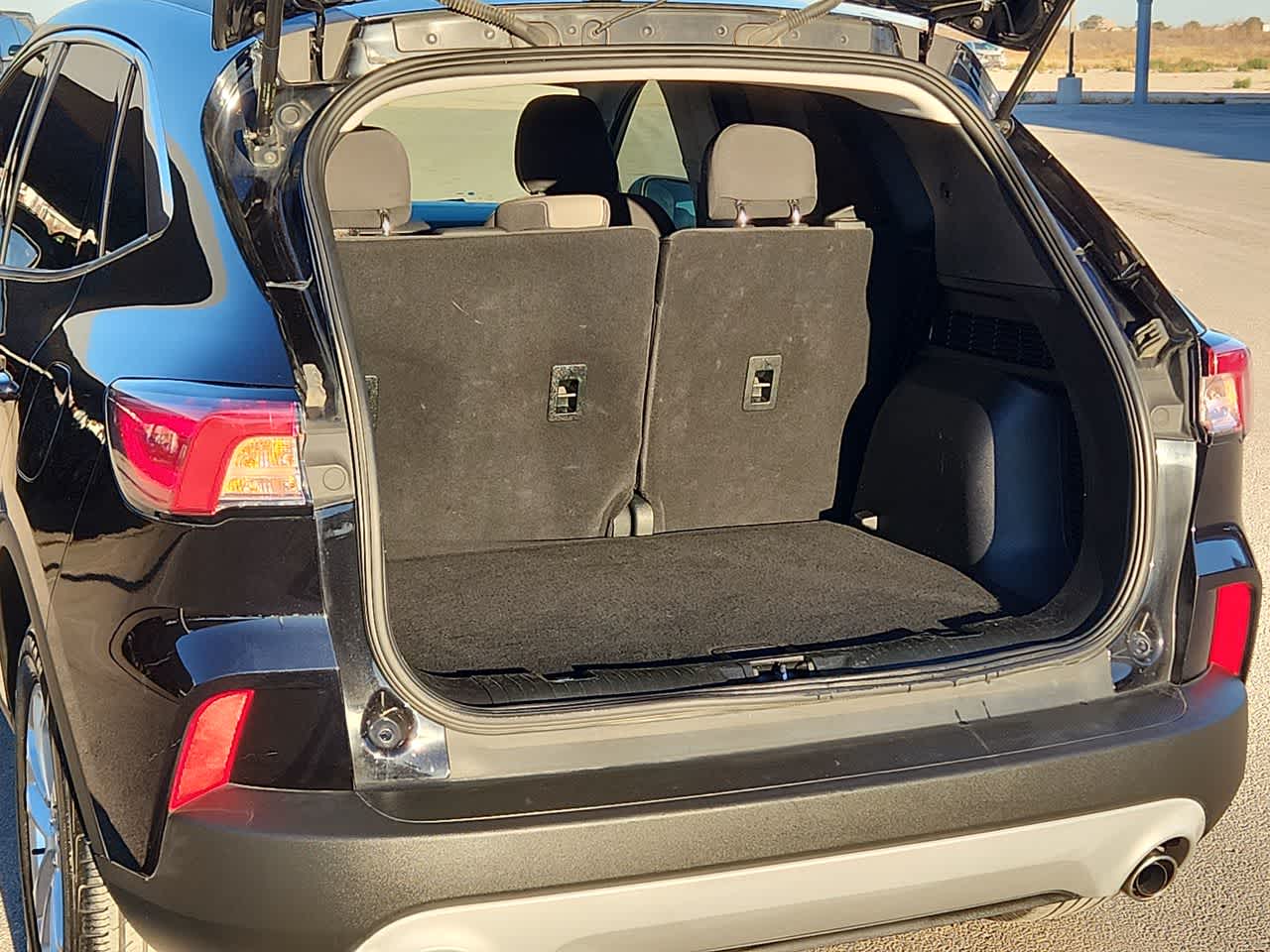 Thumbnail: 2022 Ford Escape - 24