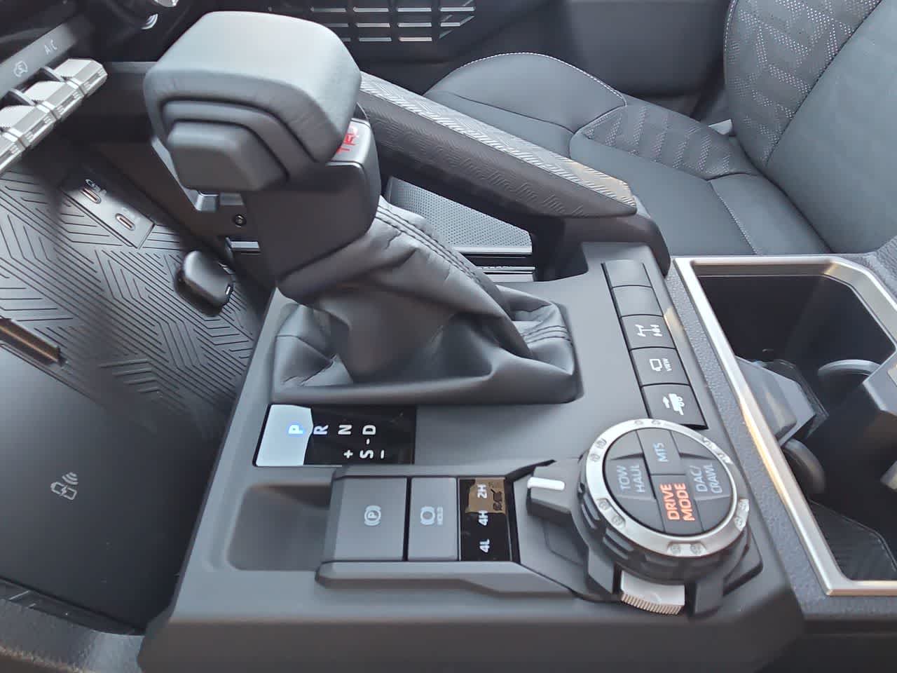 Thumbnail: 2026 Toyota 4Runner - 21