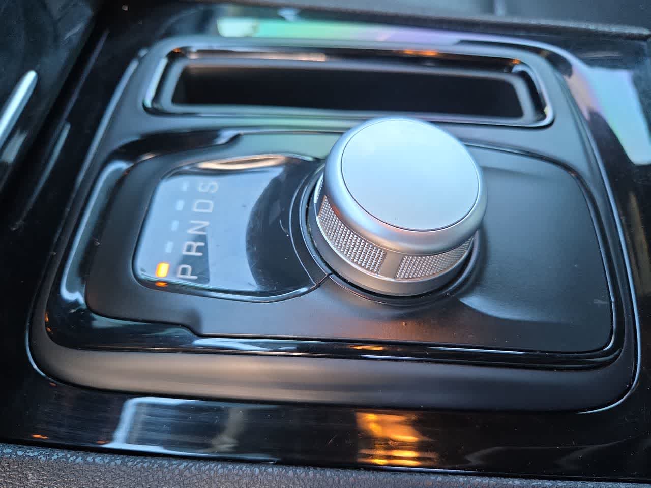 Thumbnail: 2022 Chrysler 300 - 21