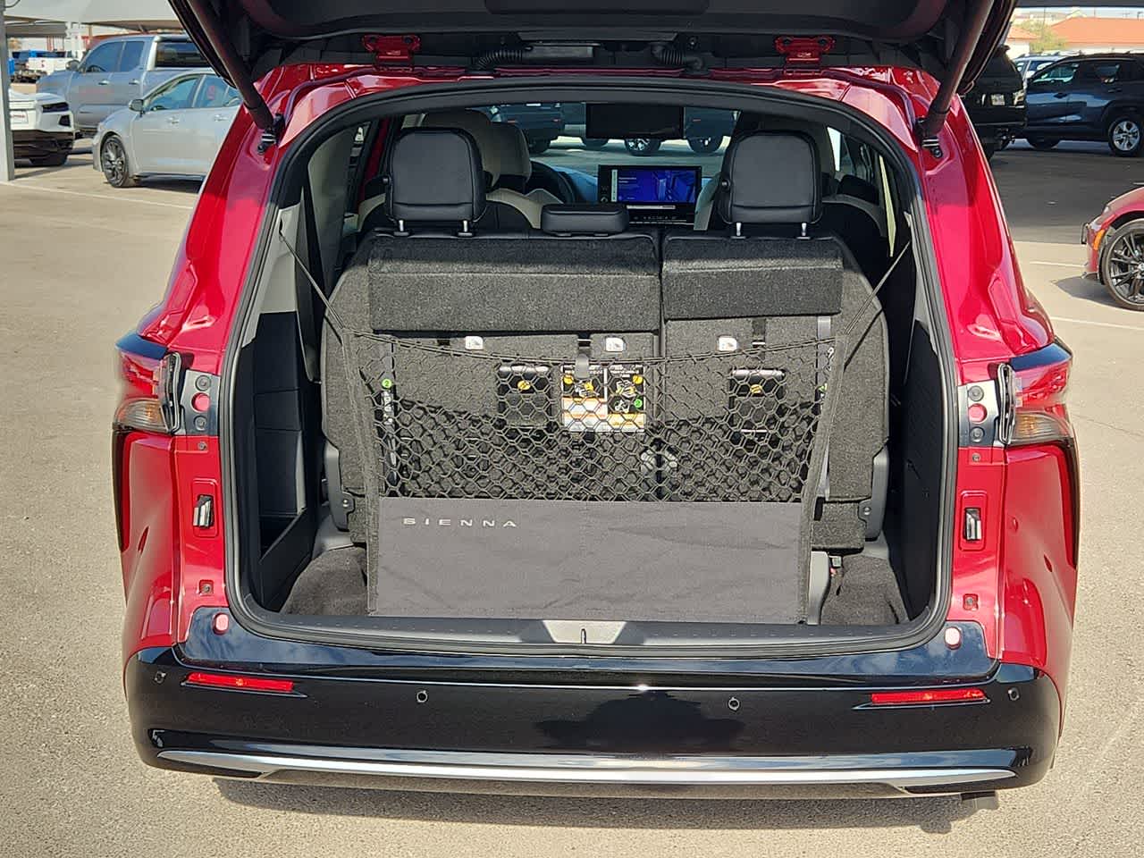 Thumbnail: 2025 Toyota Sienna - 23