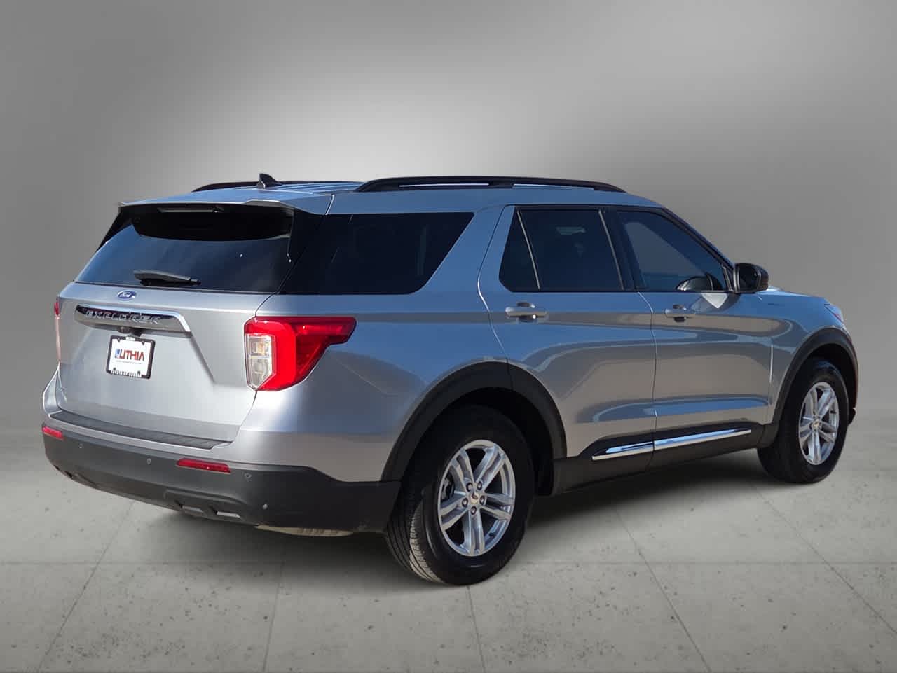 Thumbnail: 2023 Ford Explorer - 8