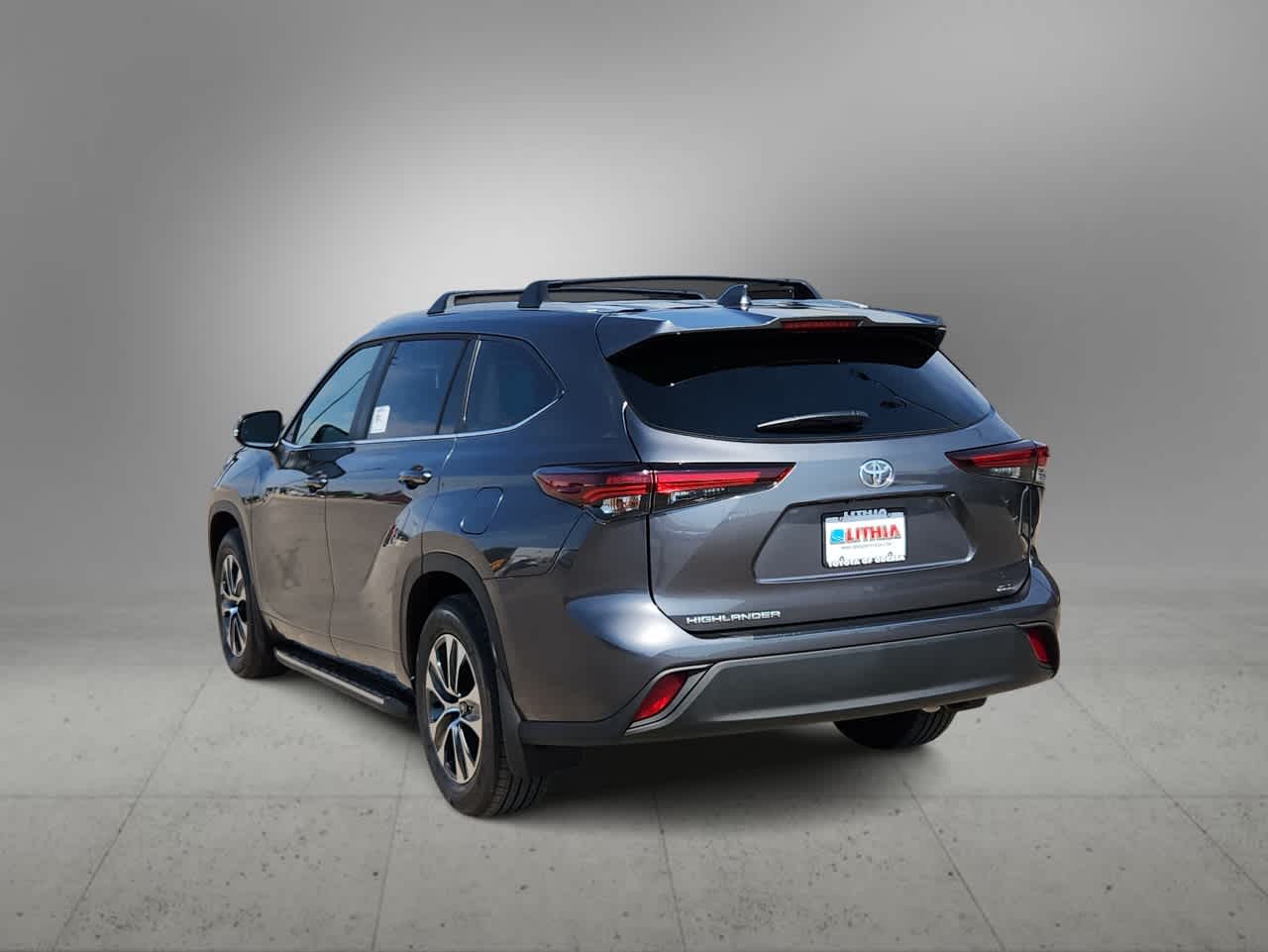 Thumbnail: 2025 Toyota Highlander - 6