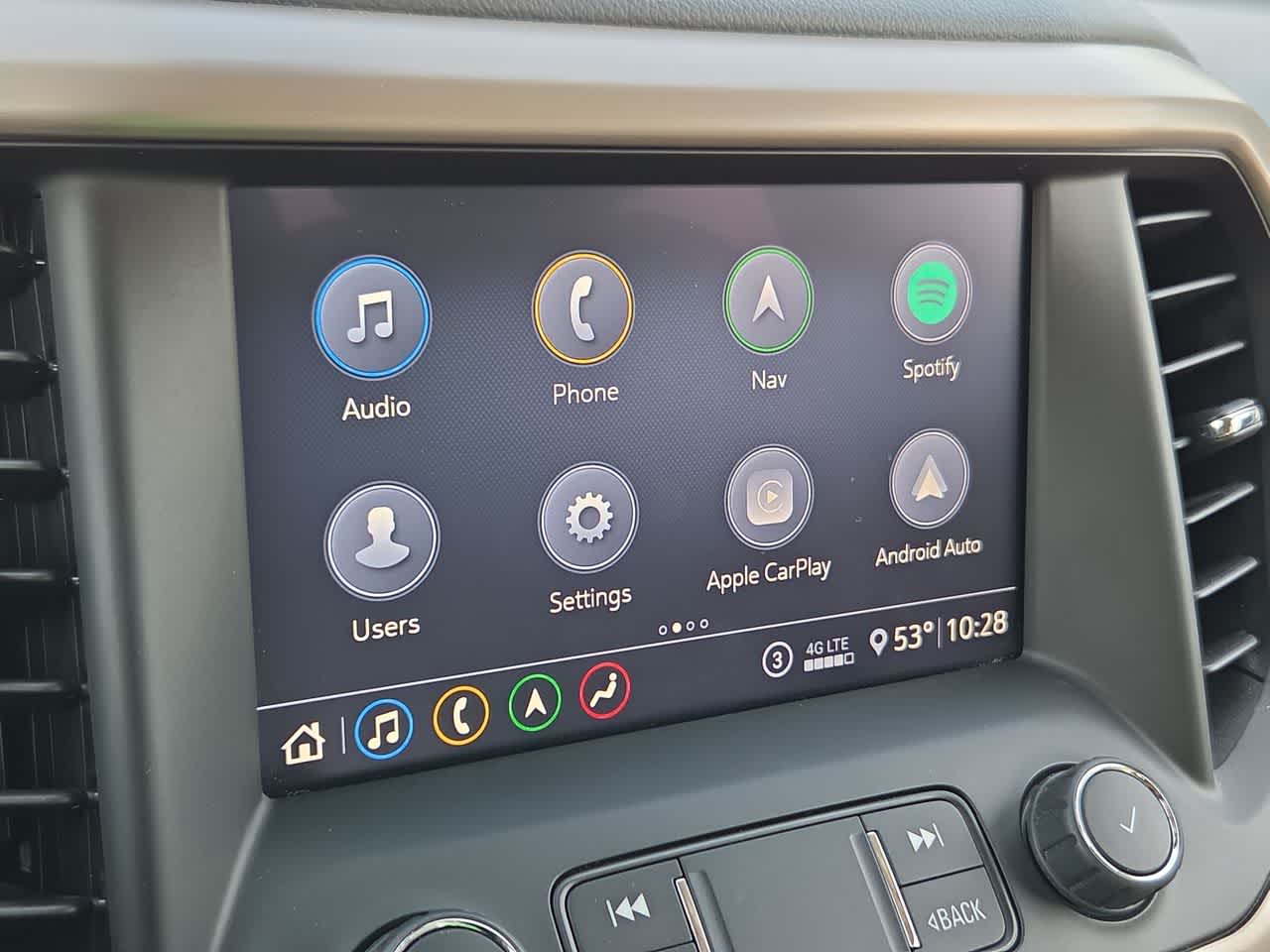 Thumbnail: 2020 GMC Acadia - 24