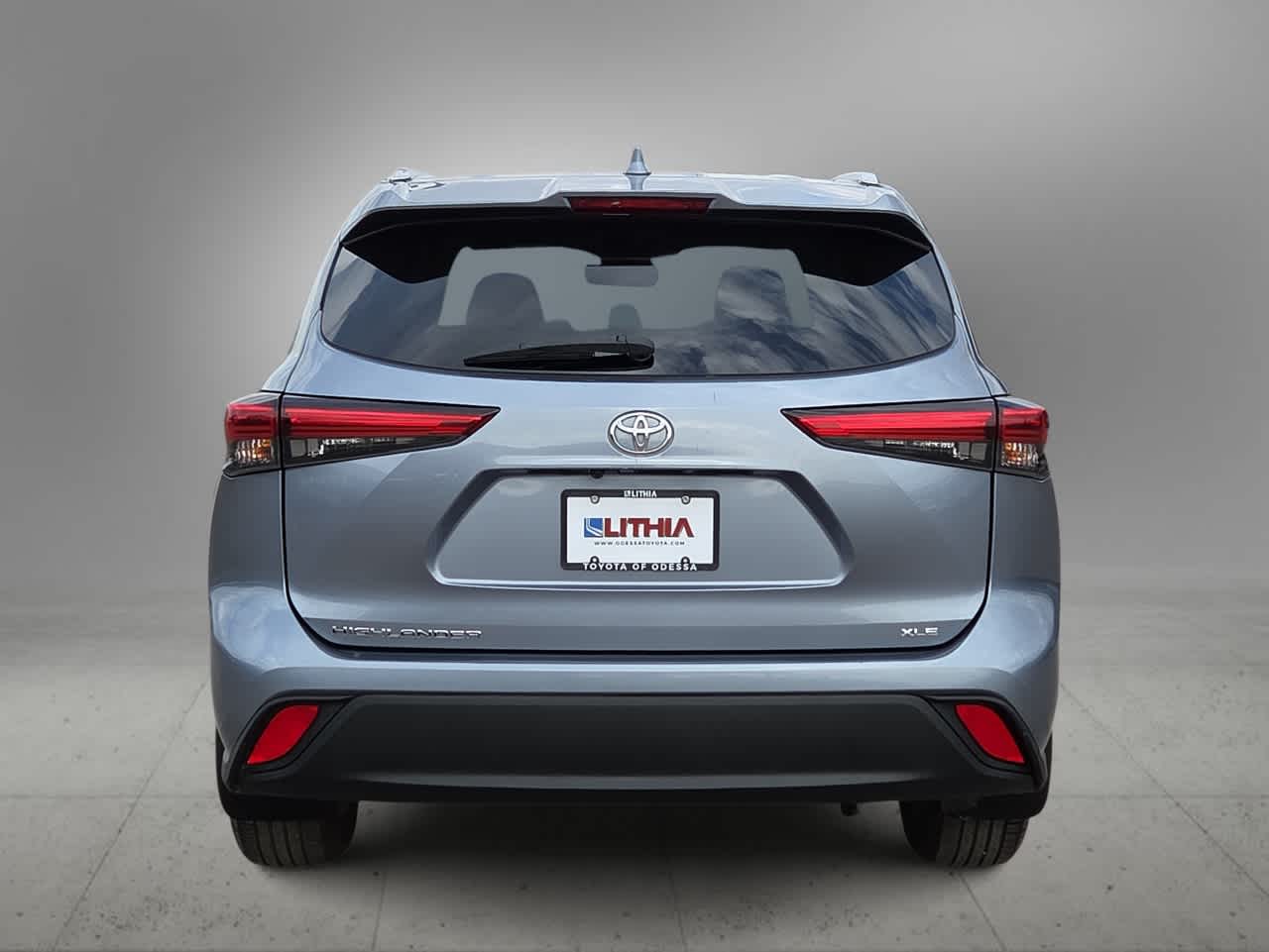 Thumbnail: 2021 Toyota Highlander - 7