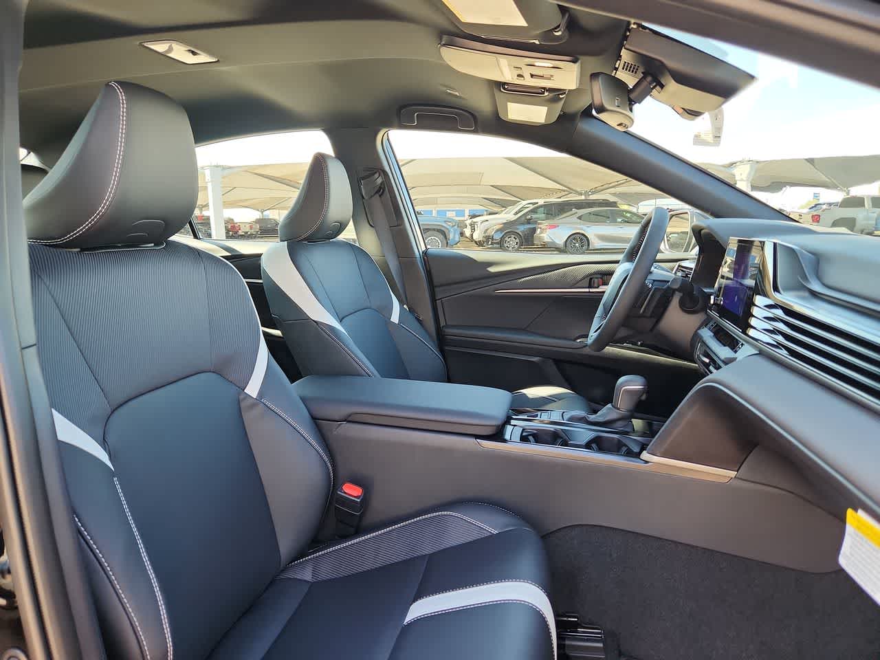 Thumbnail: 2025 Toyota Camry - 18