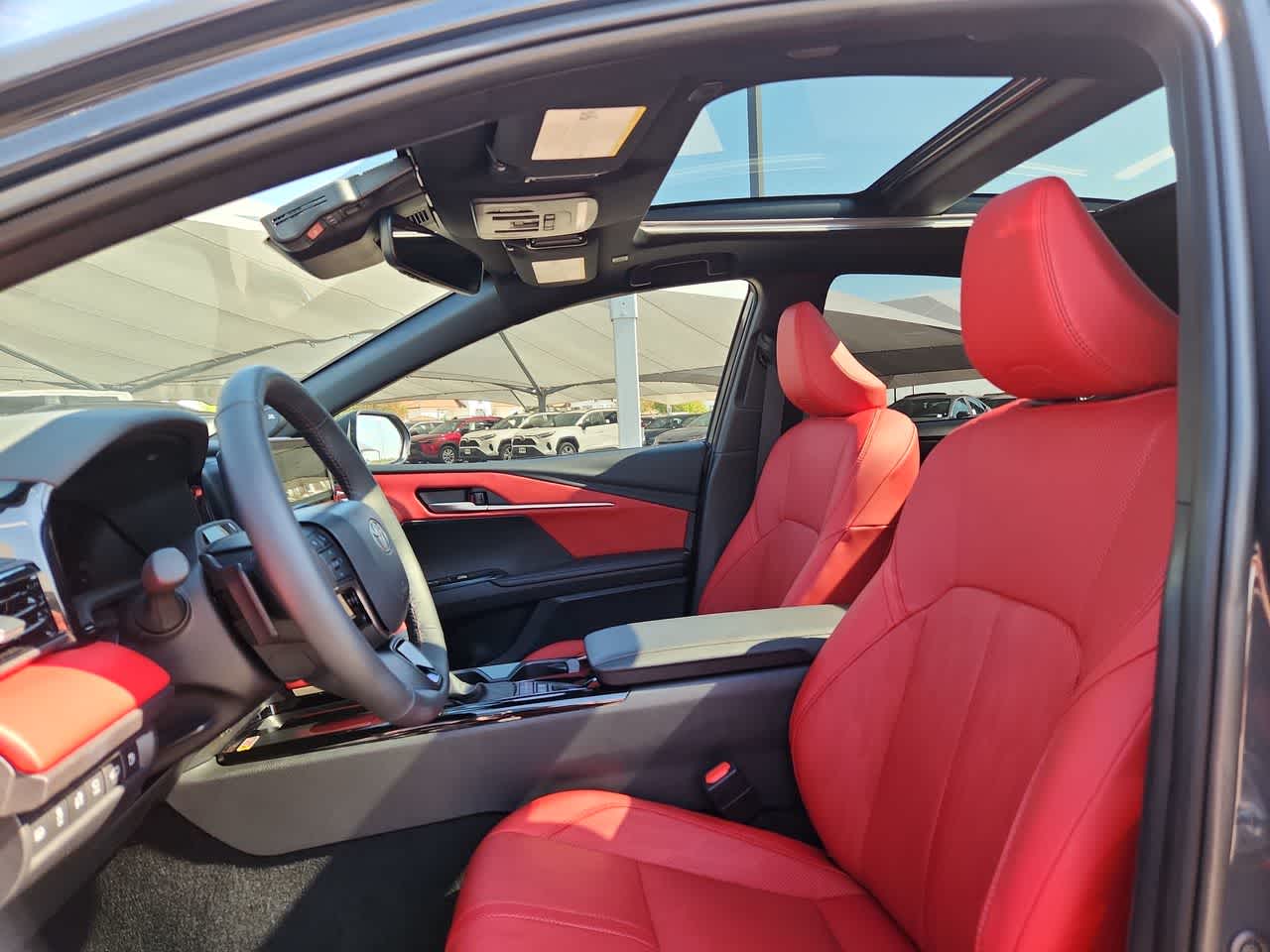 Thumbnail: 2025 Toyota Camry - 15