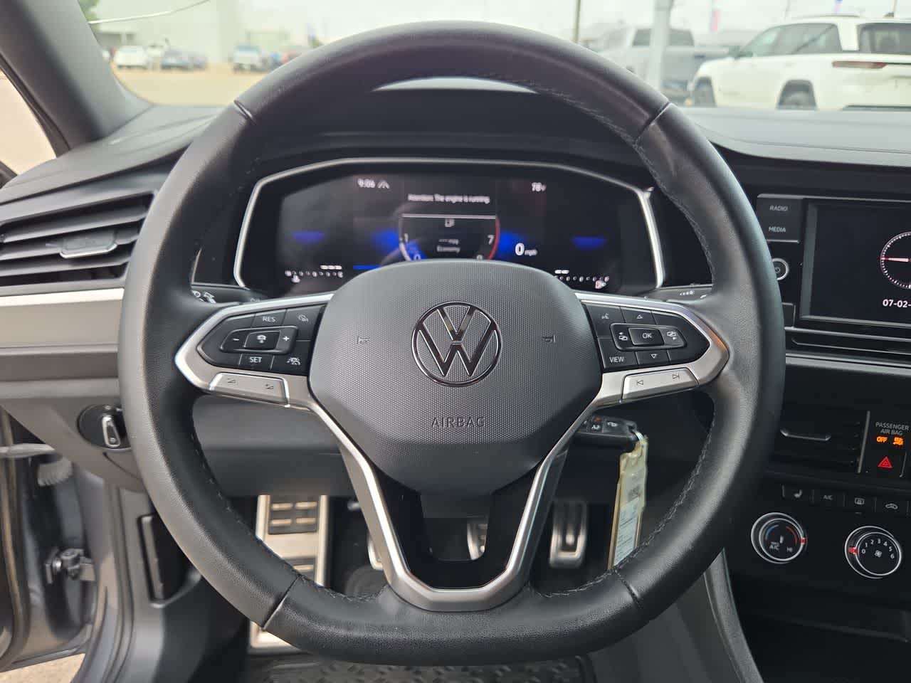 Thumbnail: 2024 Volkswagen Jetta - 19