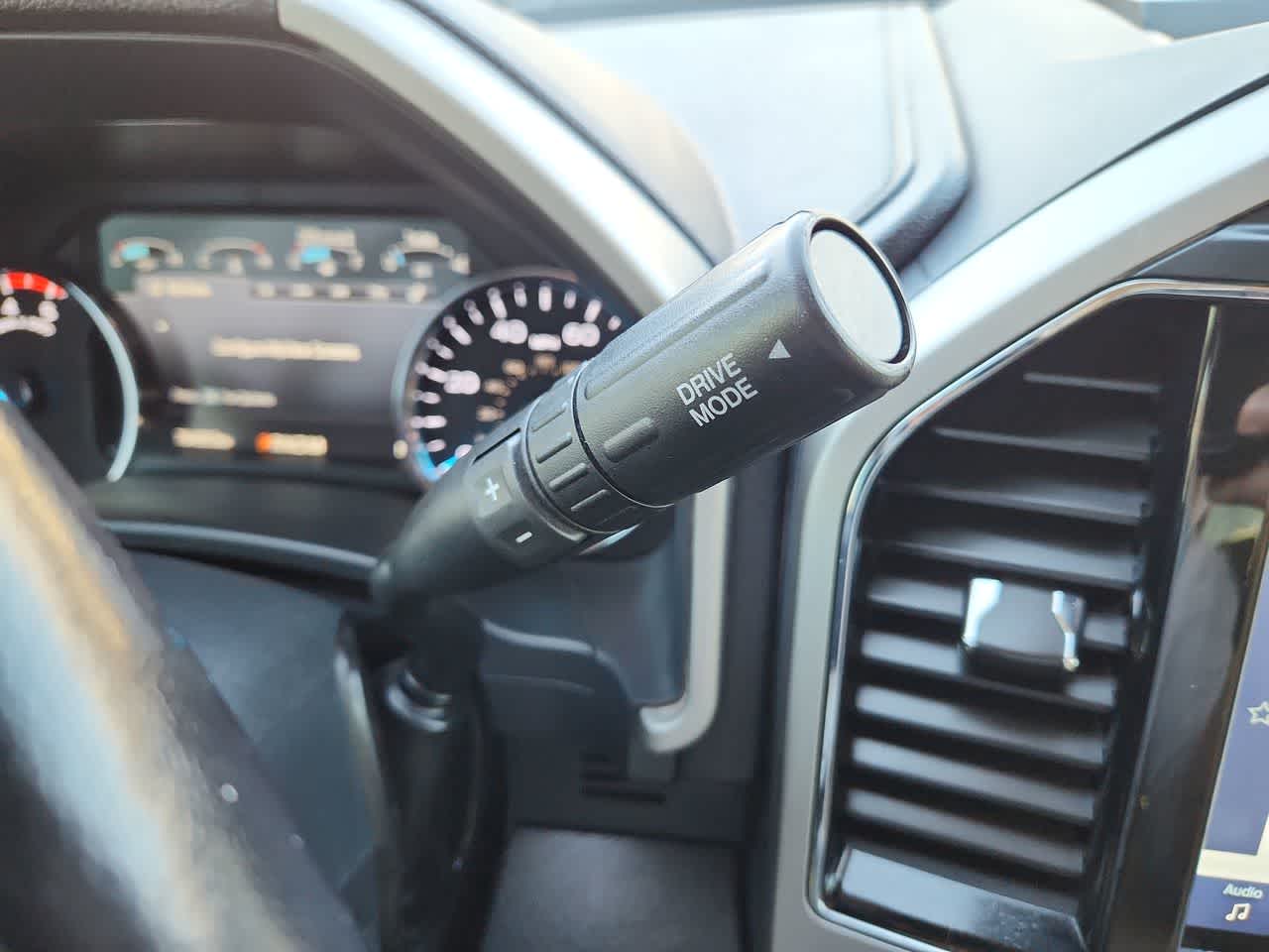 Thumbnail: 2022 Ford Econoline - 21