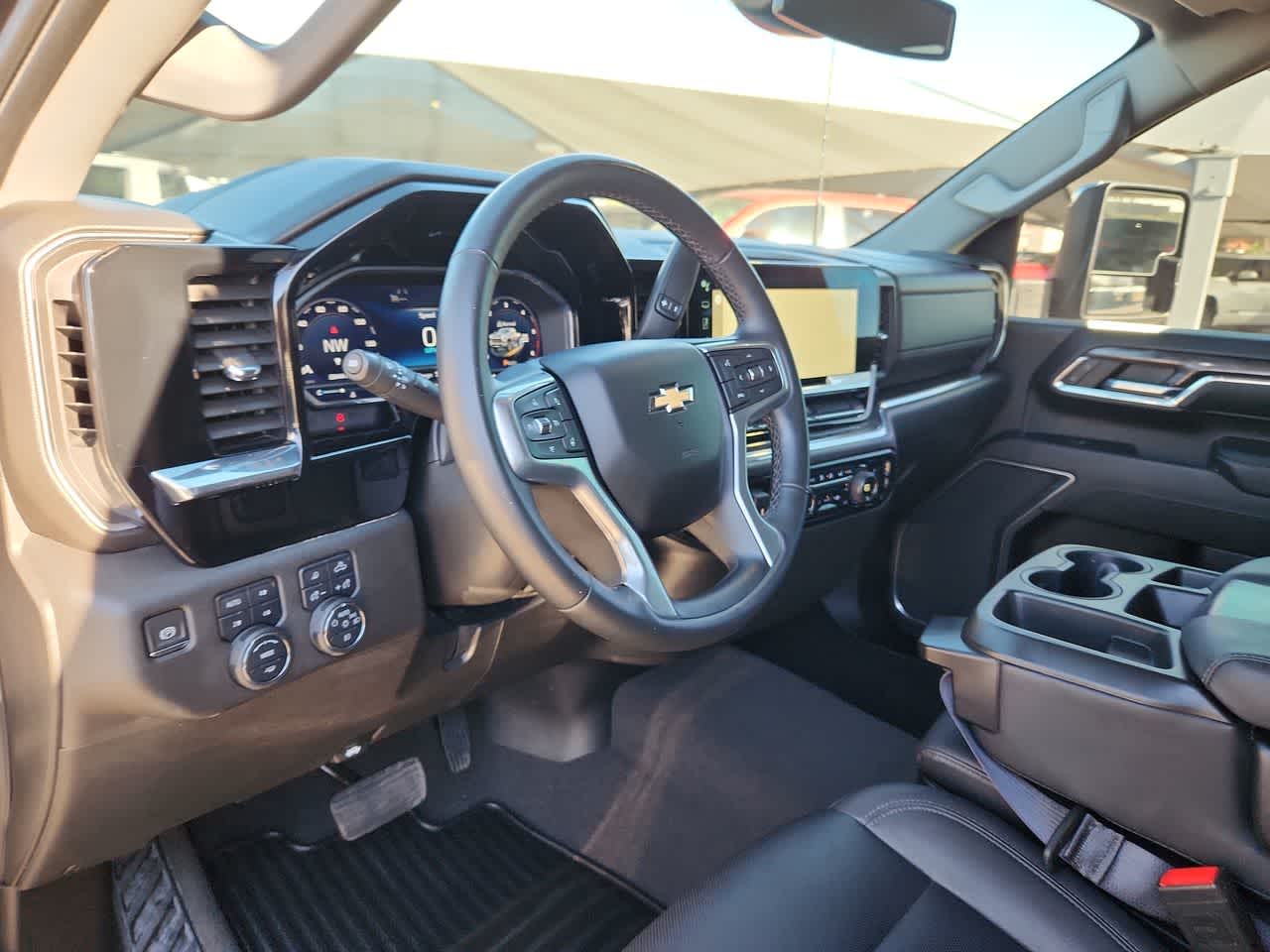 Thumbnail: 2024 Chevrolet Silverado 2500 - 10