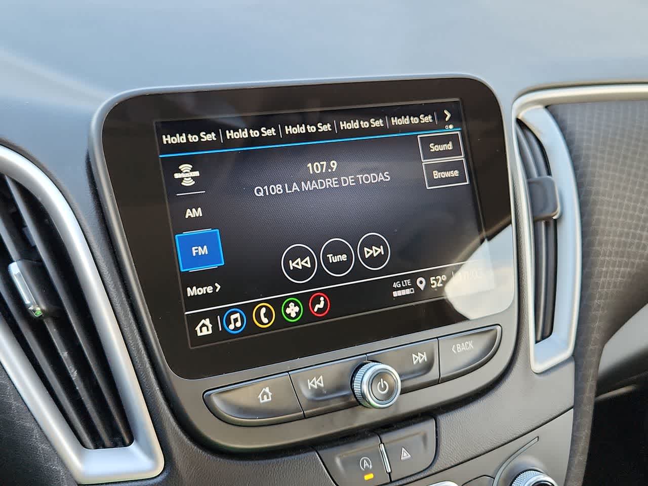 Thumbnail: 2024 Chevrolet Malibu - 24