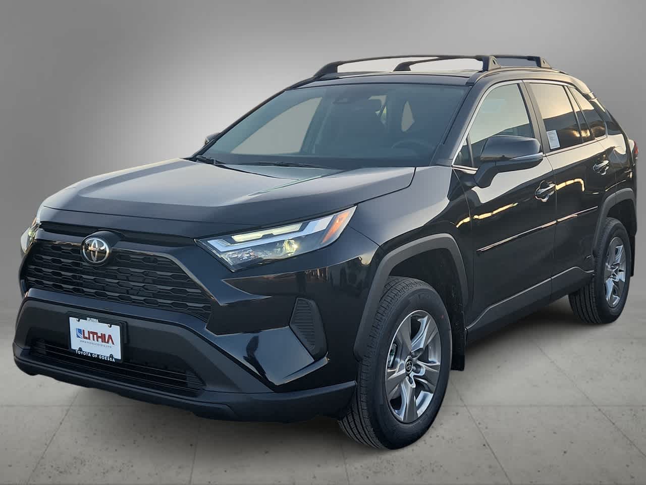 Thumbnail: 2025 Toyota RAV4 - 4