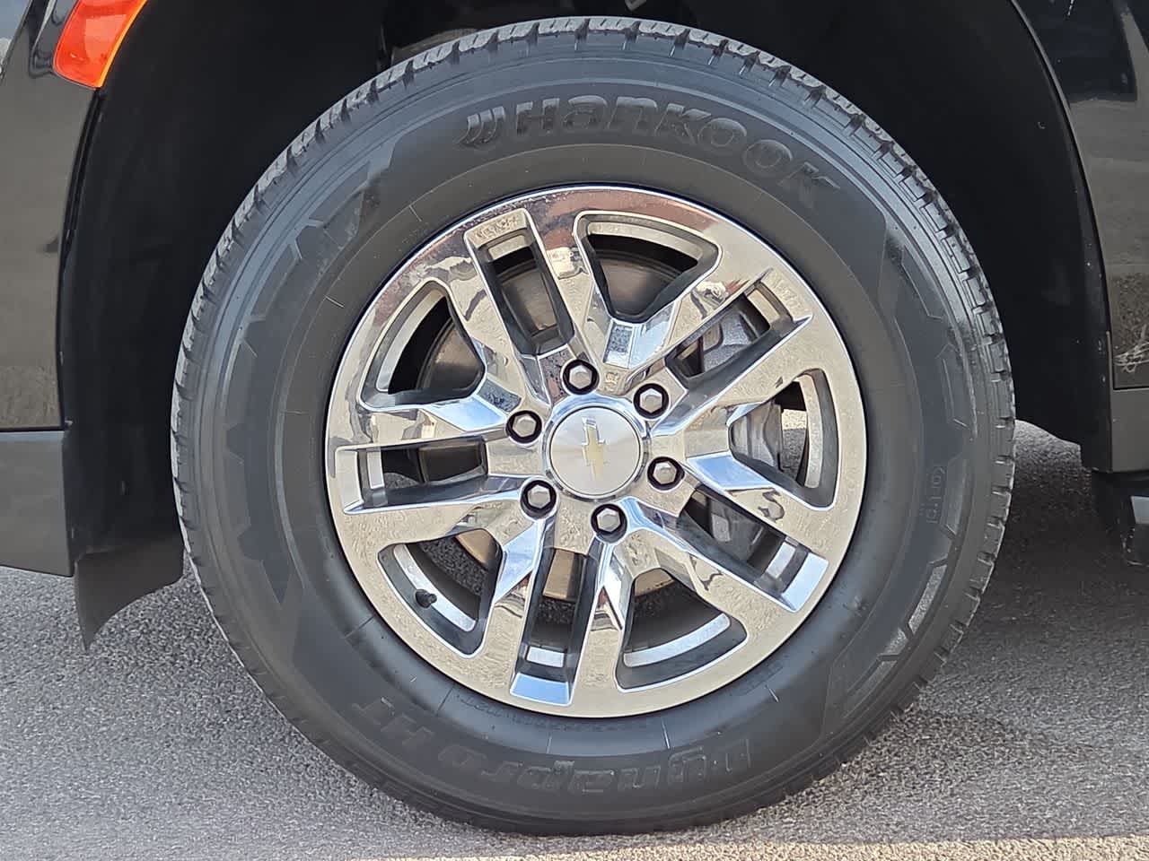 Thumbnail: 2021 Chevrolet Tahoe - 12