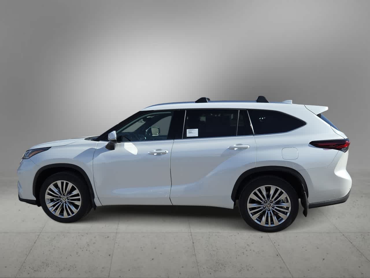 Thumbnail: 2026 Toyota Highlander - 5