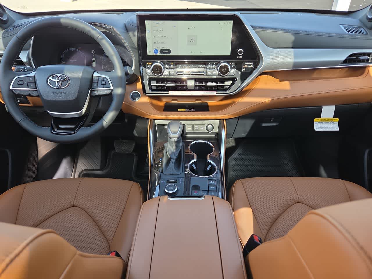 Thumbnail: 2026 Toyota Highlander - 14