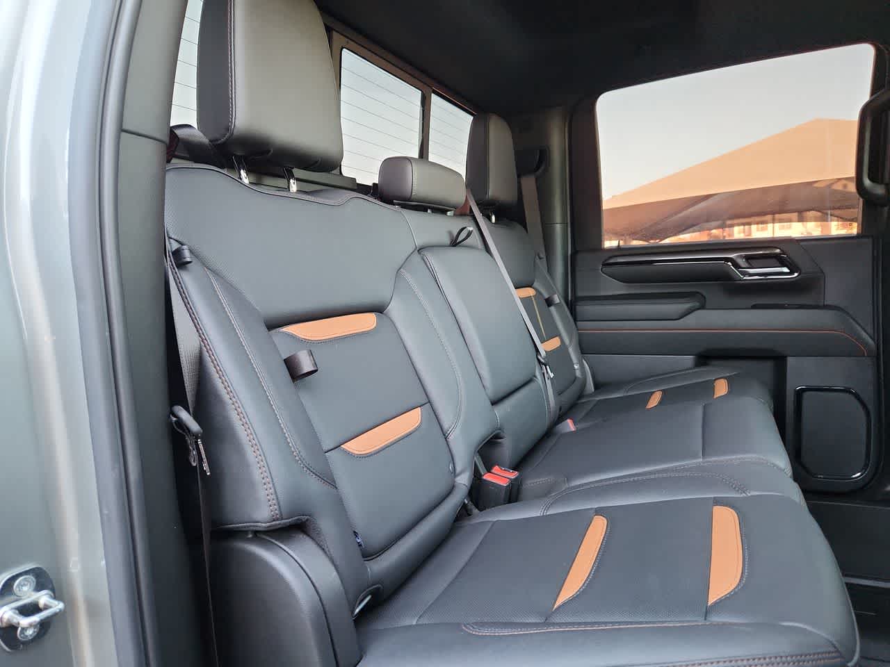 Thumbnail: 2024 GMC Sierra 2500 - 17