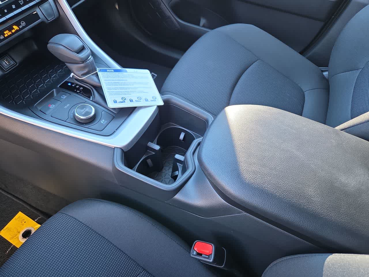 Thumbnail: 2025 Toyota RAV4 - 24