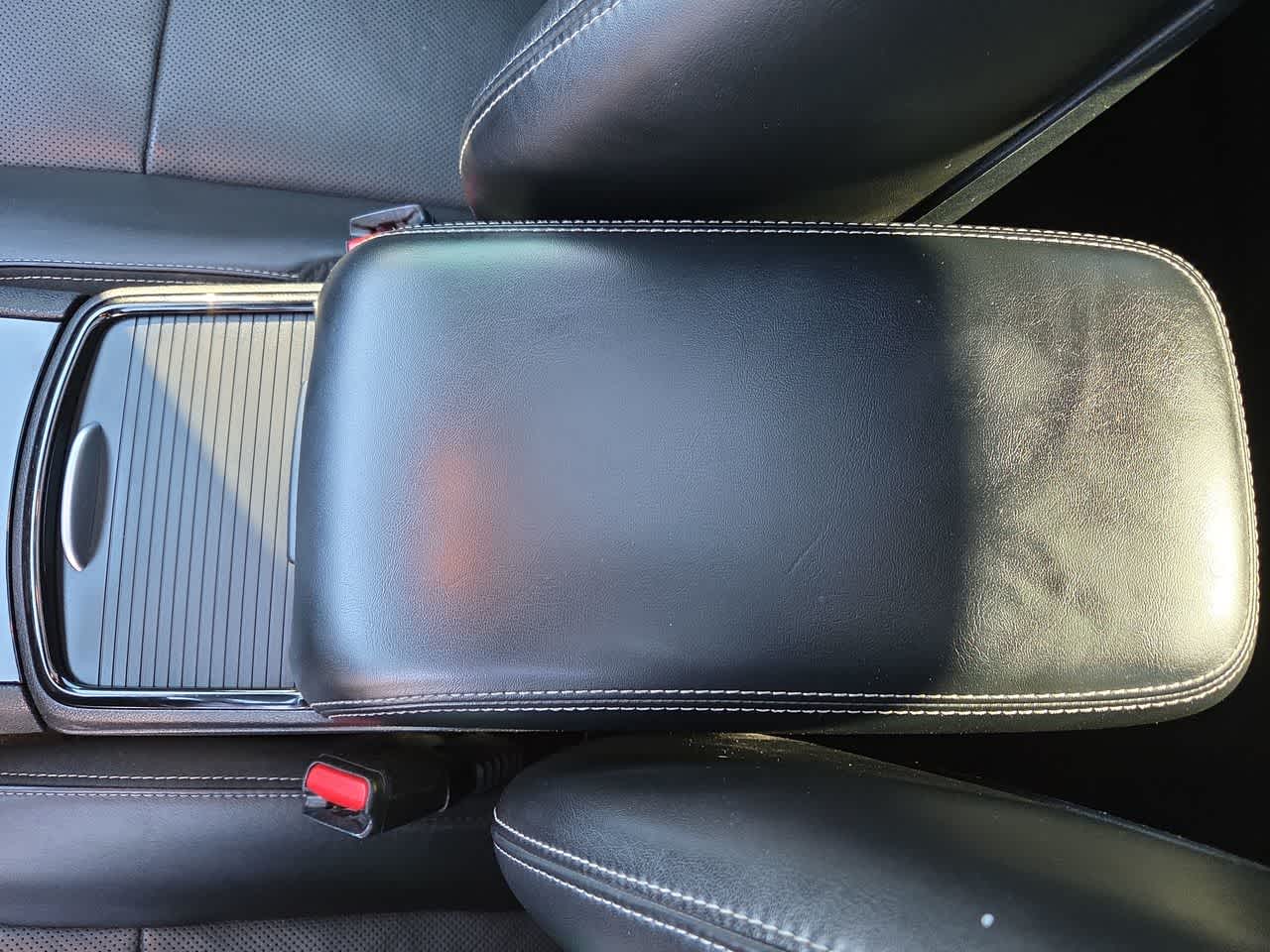 Thumbnail: 2022 Chrysler 300 - 20