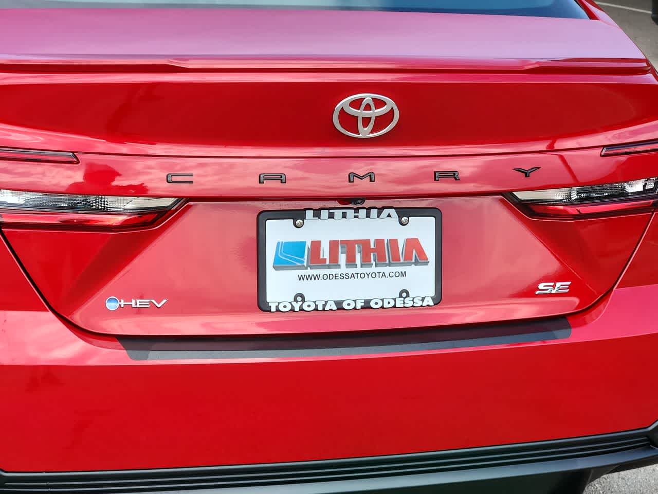 Thumbnail: 2025 Toyota Camry - 10