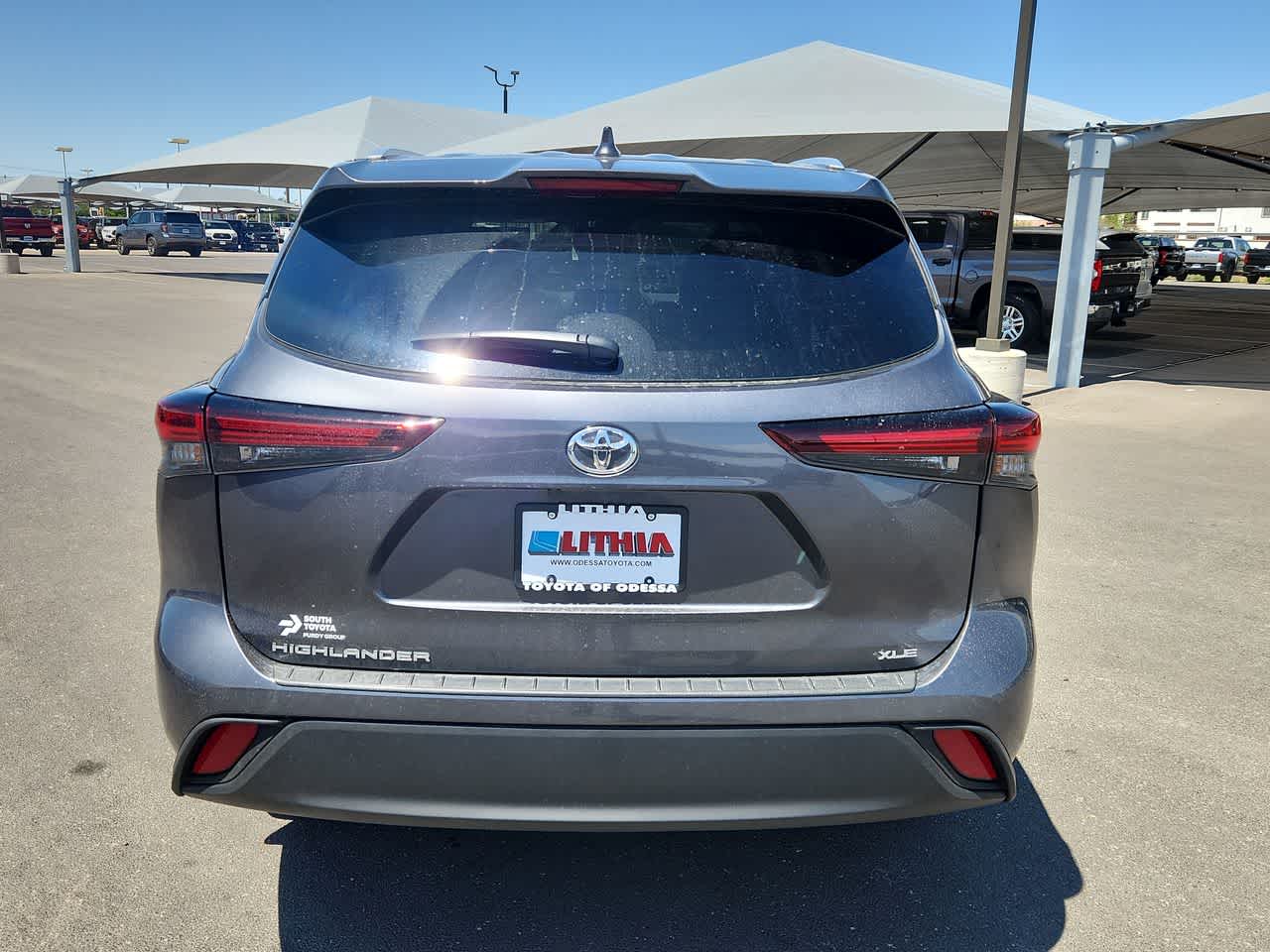 Thumbnail: 2024 Toyota Highlander - 13