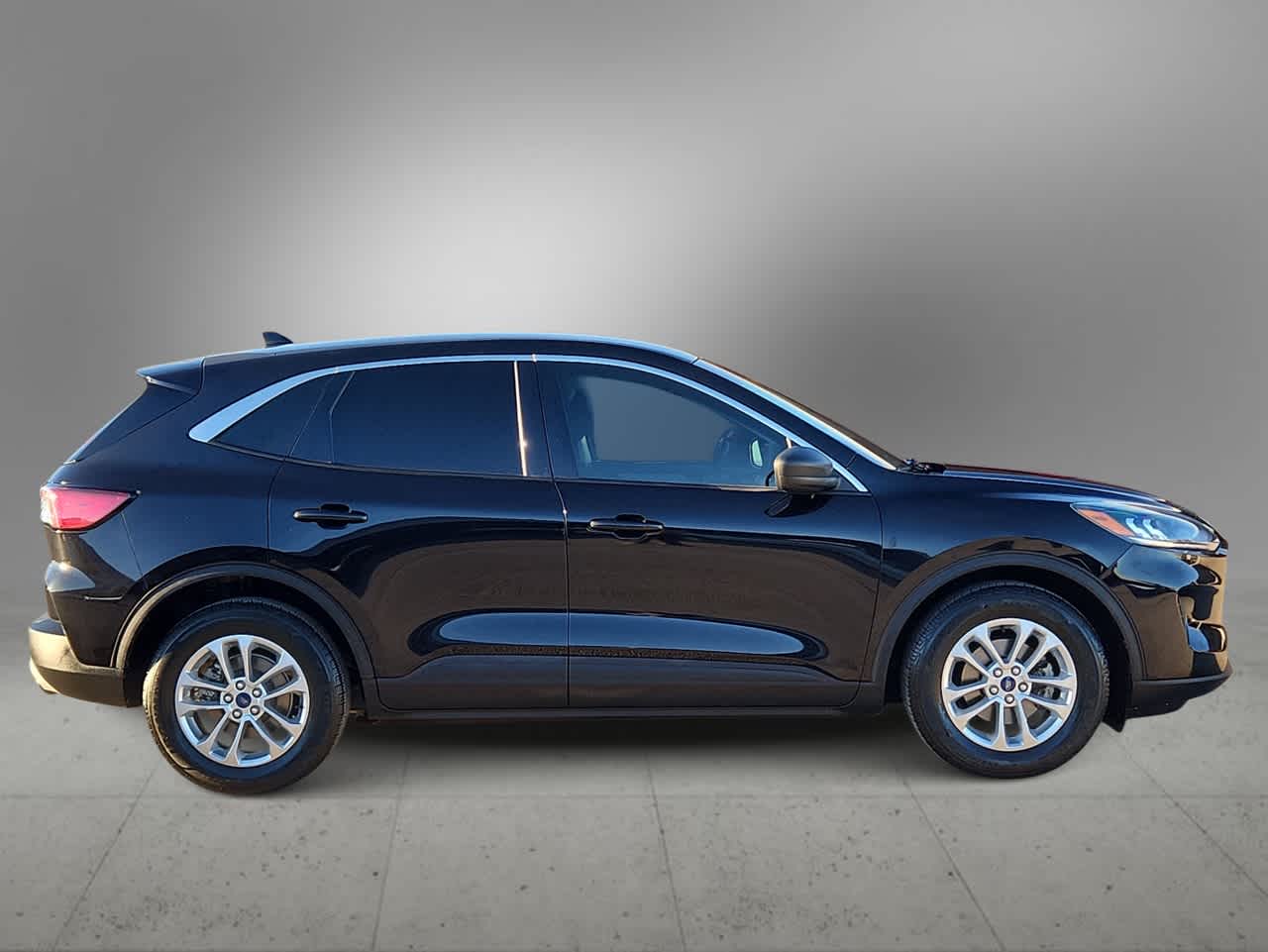 Thumbnail: 2022 Ford Escape - 9