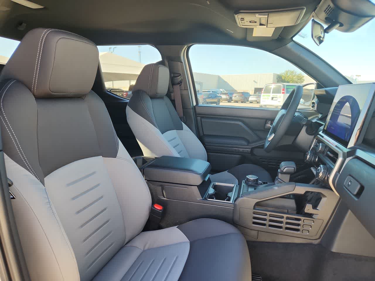 Thumbnail: 2025 Toyota Tacoma - 18